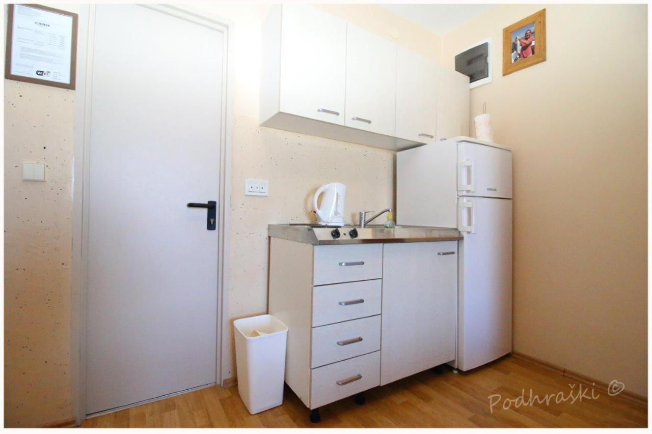 Primosten Apartments Extérieur photo