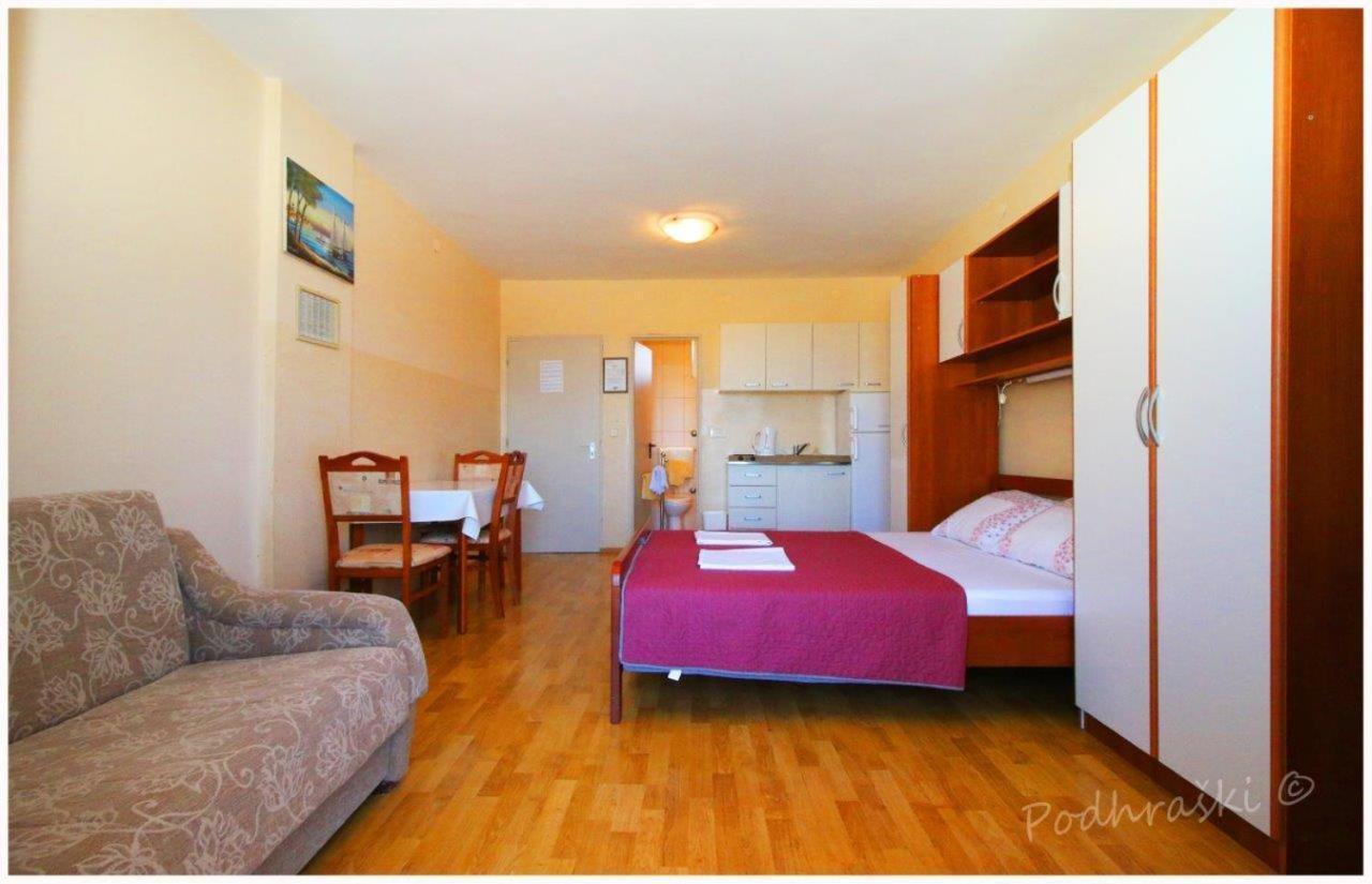 Primosten Apartments Extérieur photo